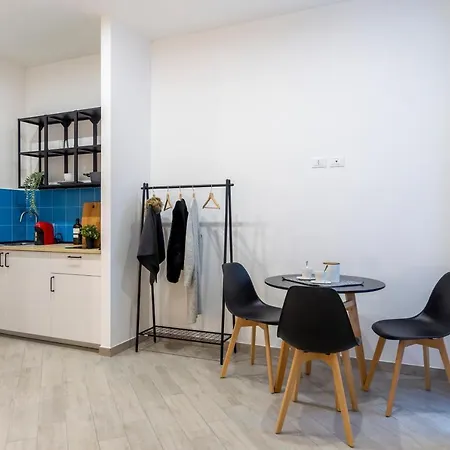 Cool And Stylish - Wifi *